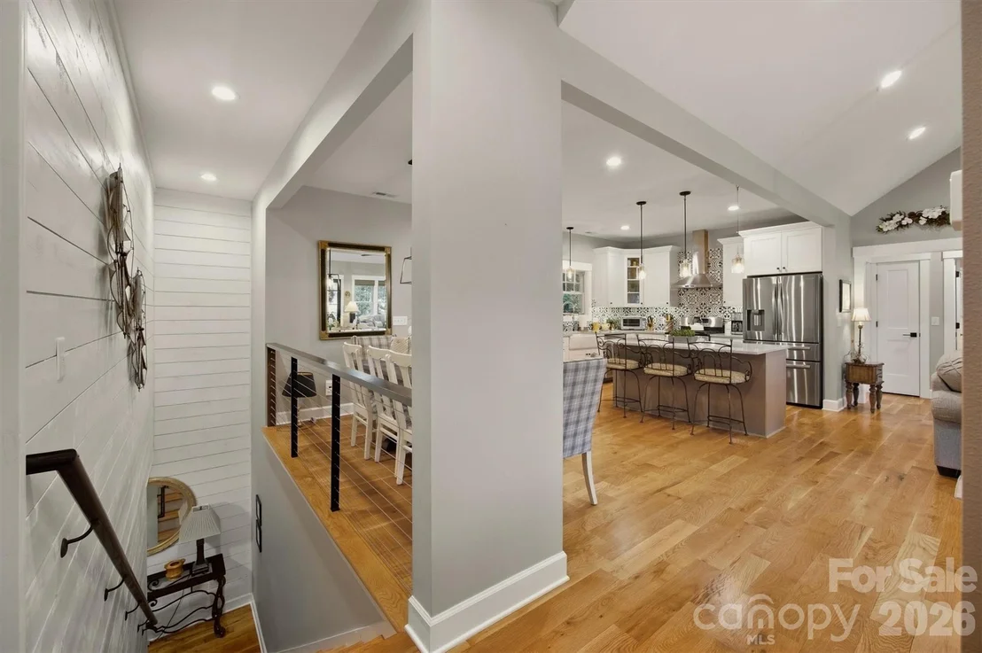 Photo of 124 Beechmont Drive