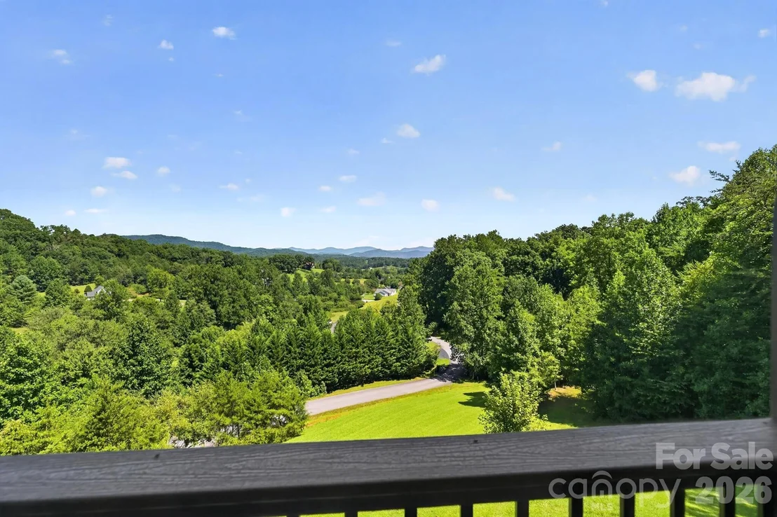 Photo of 100 Brookstone Mountain Trail