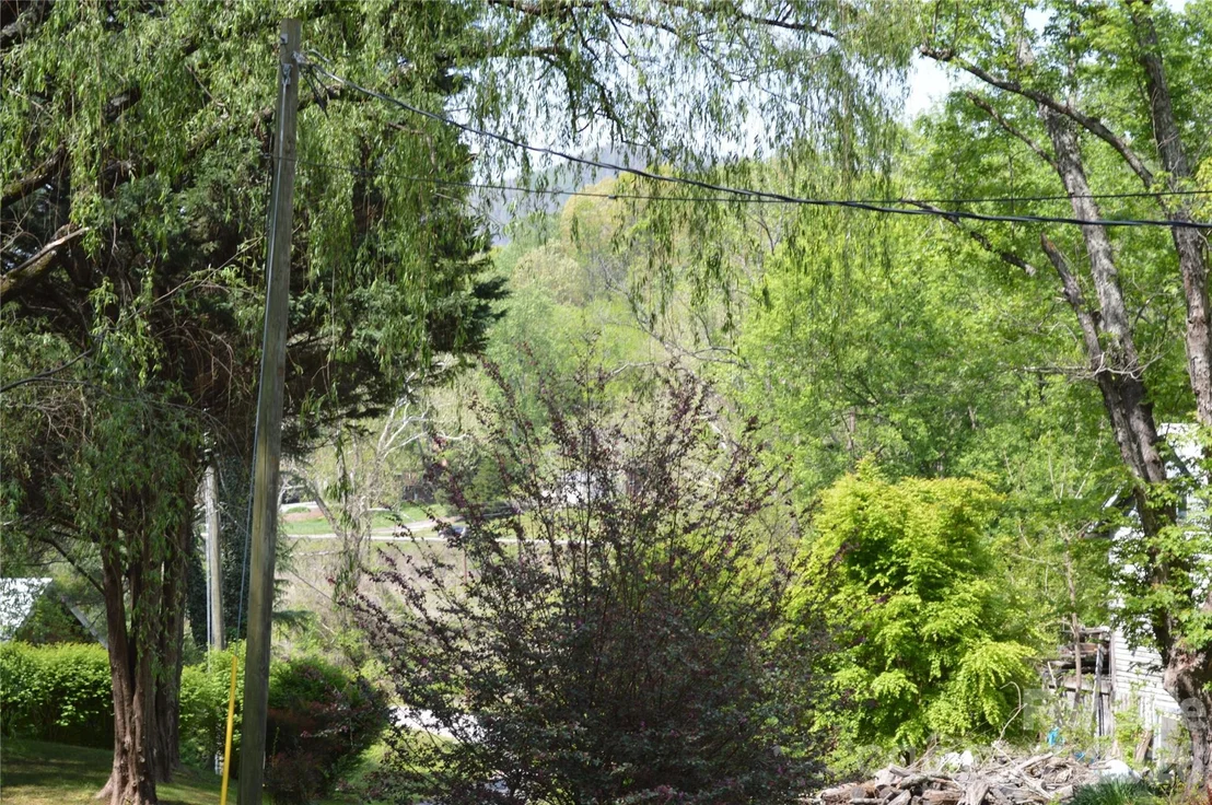 Photo of 191 Flat Rock Hill Road