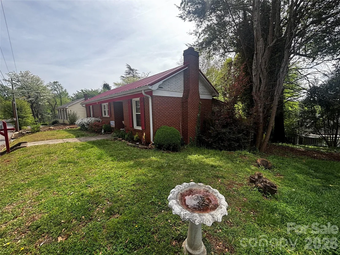 Photo of 103 Silver Creek Road