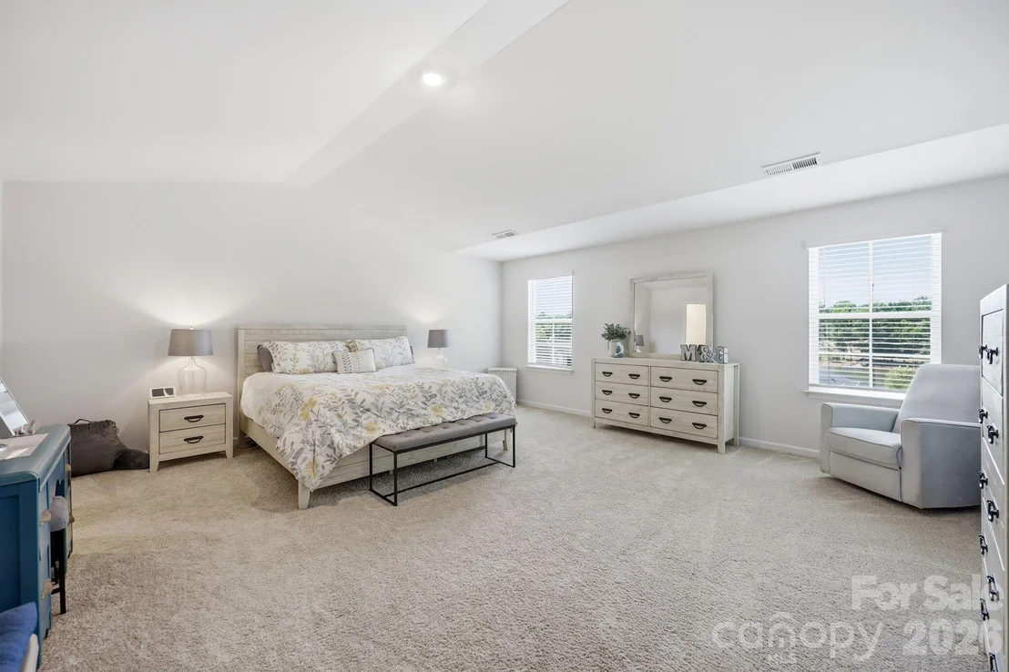 Photo of 1276 Hickory Point Drive