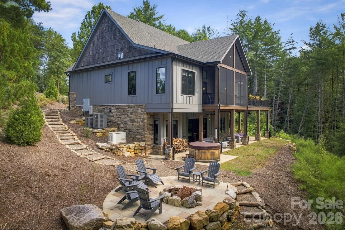 Photo of 155 Otter Waller Drive