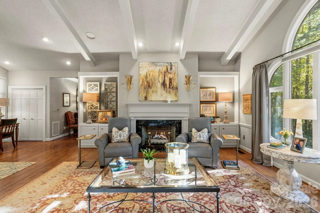 Photo of 308 Kenmure Drive