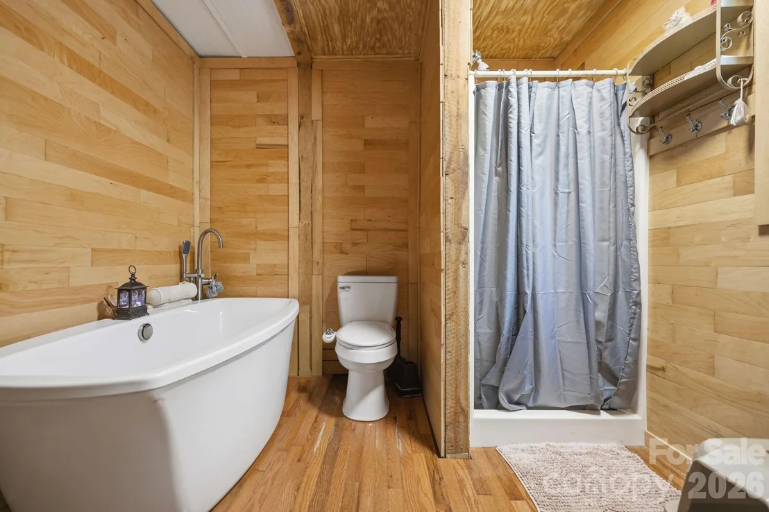 Photo of 464 Mason Road