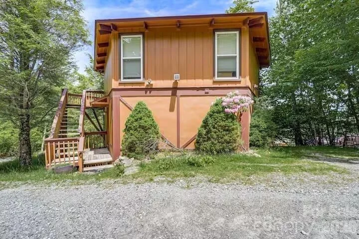 Photo of 102 Cricket Way