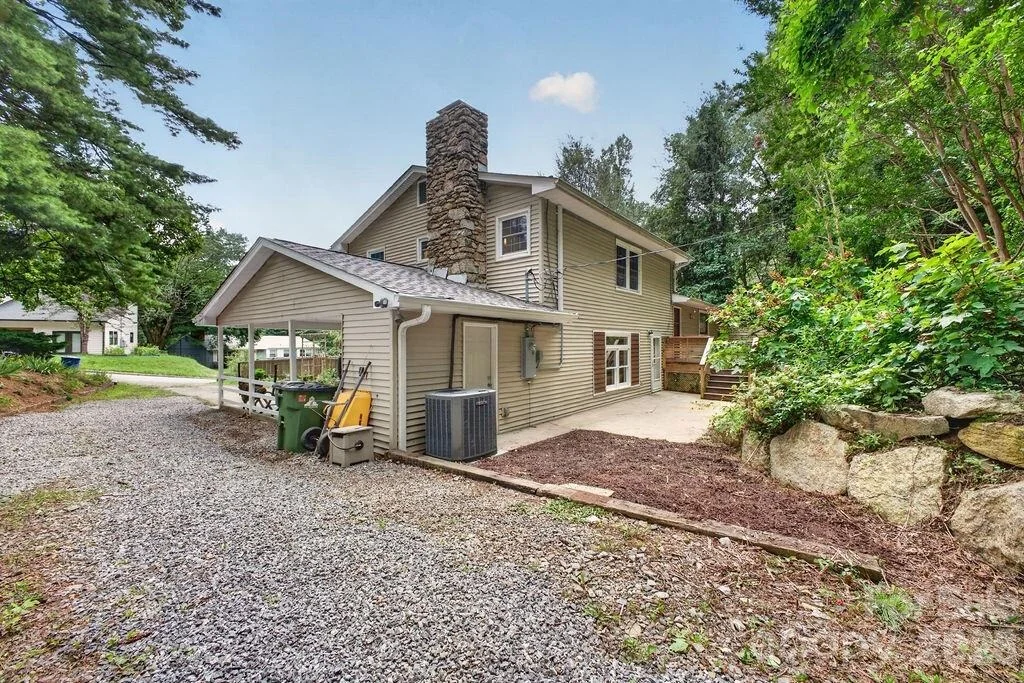 Photo of 23 Clearbrook Road