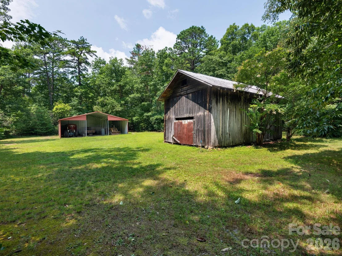 Photo of 24 Nesbitts Olde Farm Road