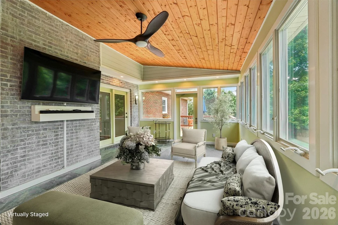 Photo of 320 Canvasback Road