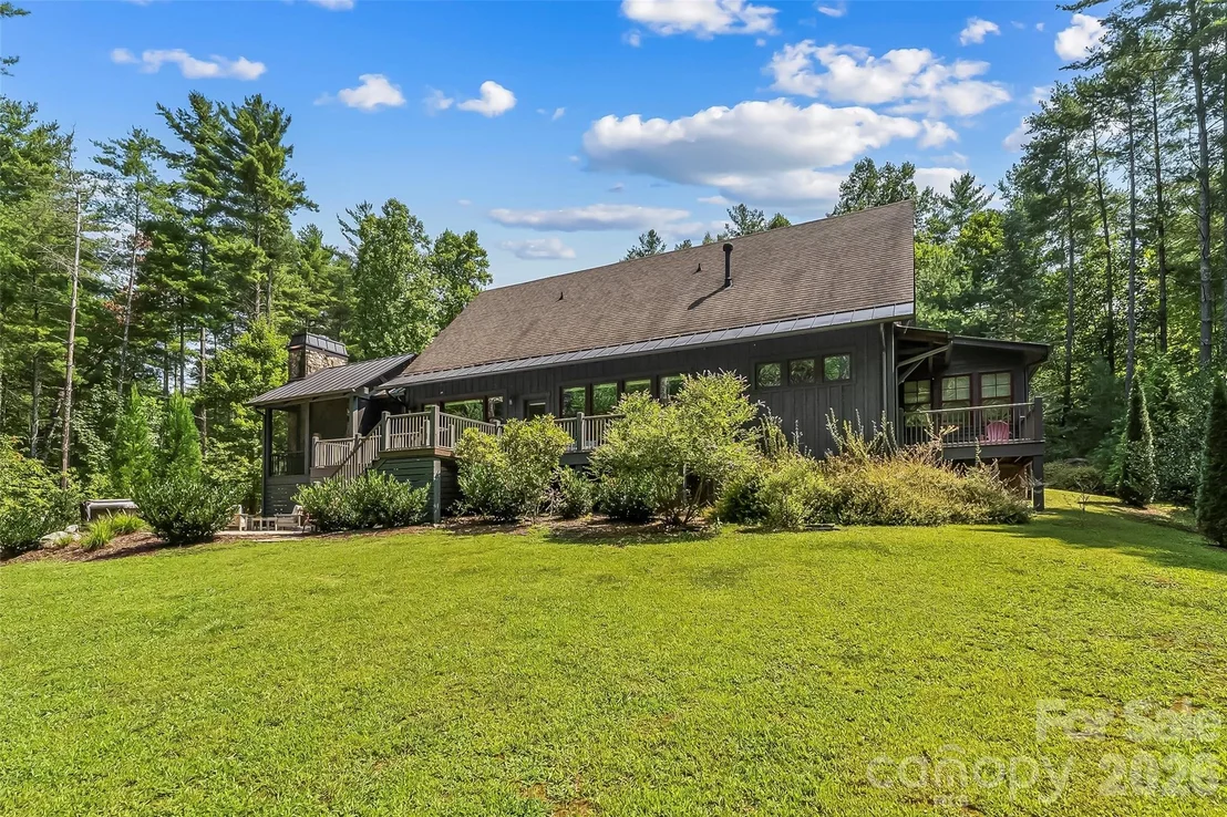 Photo of 3201 Donahue Drive