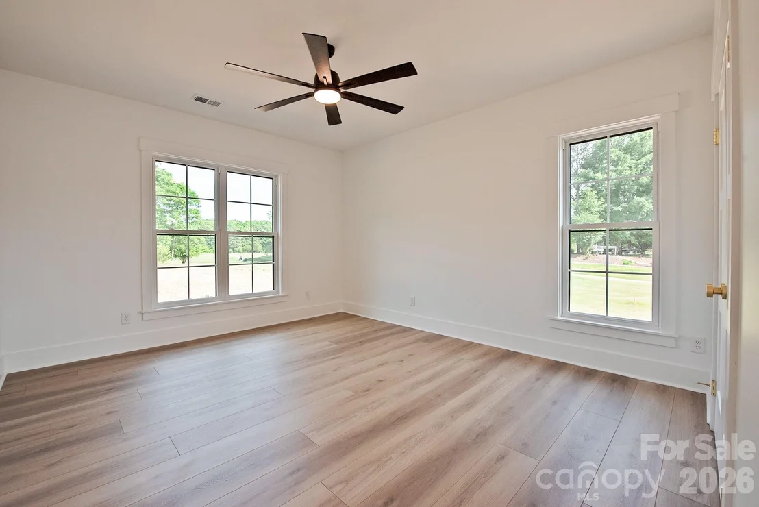 Photo of 935 Lake Wright Road