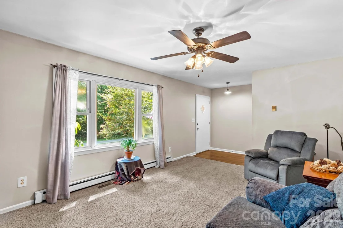 Photo of 320 Miller Drive
