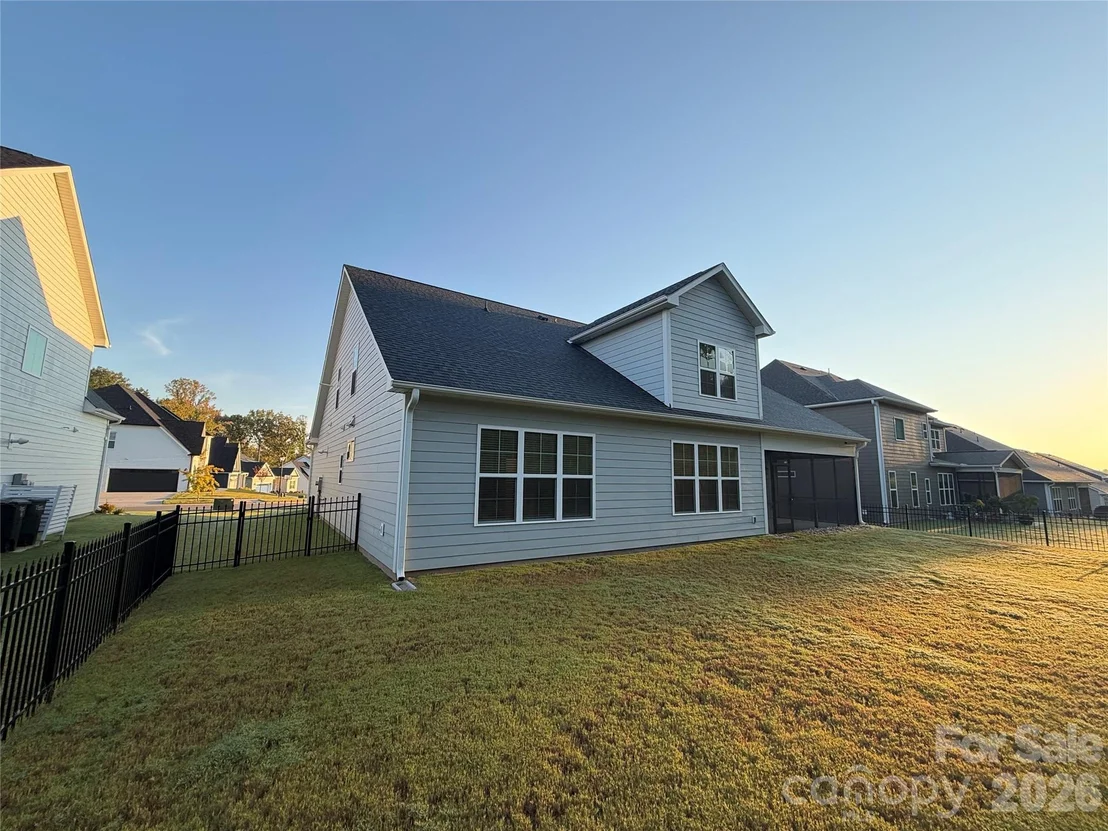 Photo of 2591 Cornelius Place NW