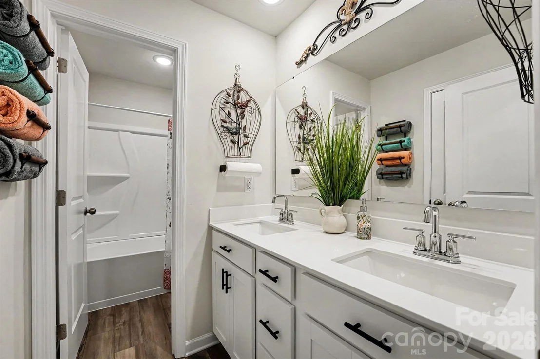 Photo of 2509 Trollinger Drive