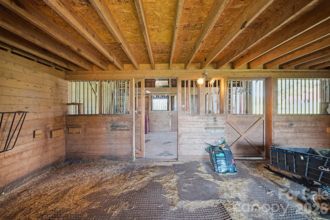 Photo of 2950 Pearidge Road