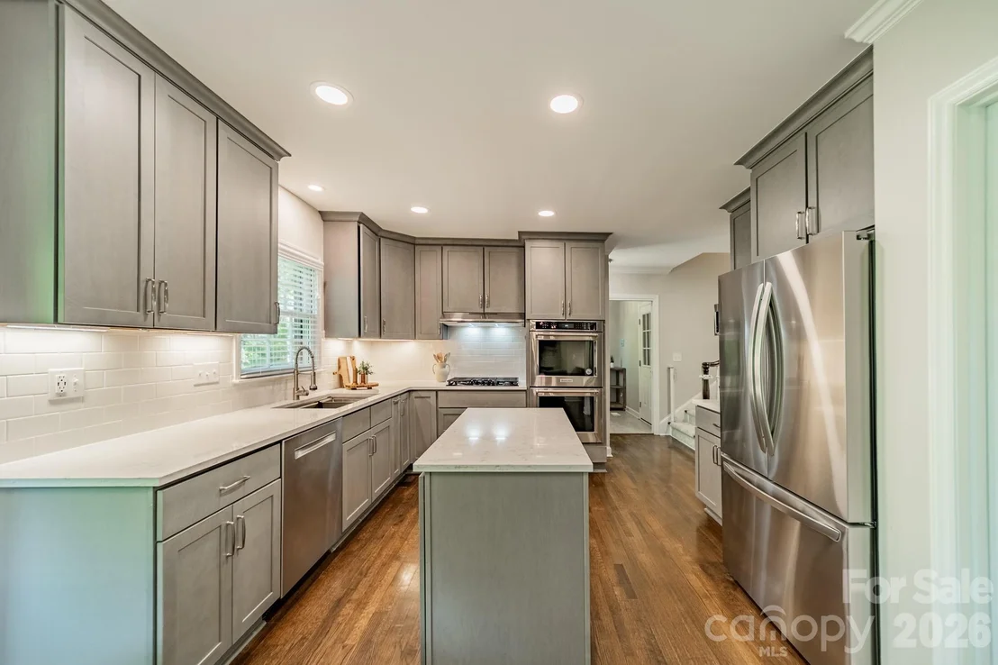 Photo of 231 S Downs Way