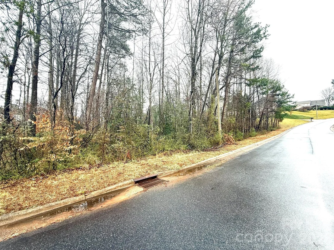 Photo of 5126 Mark Drive NE