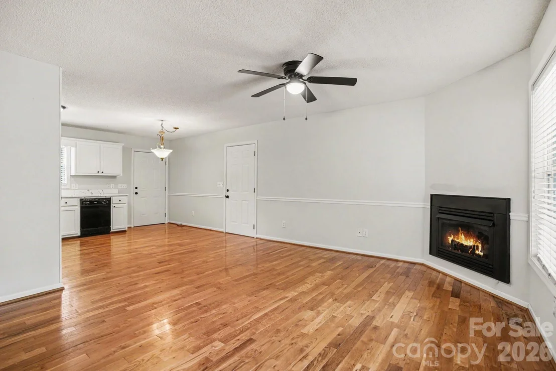 Photo of 2466 Wilderness Lane