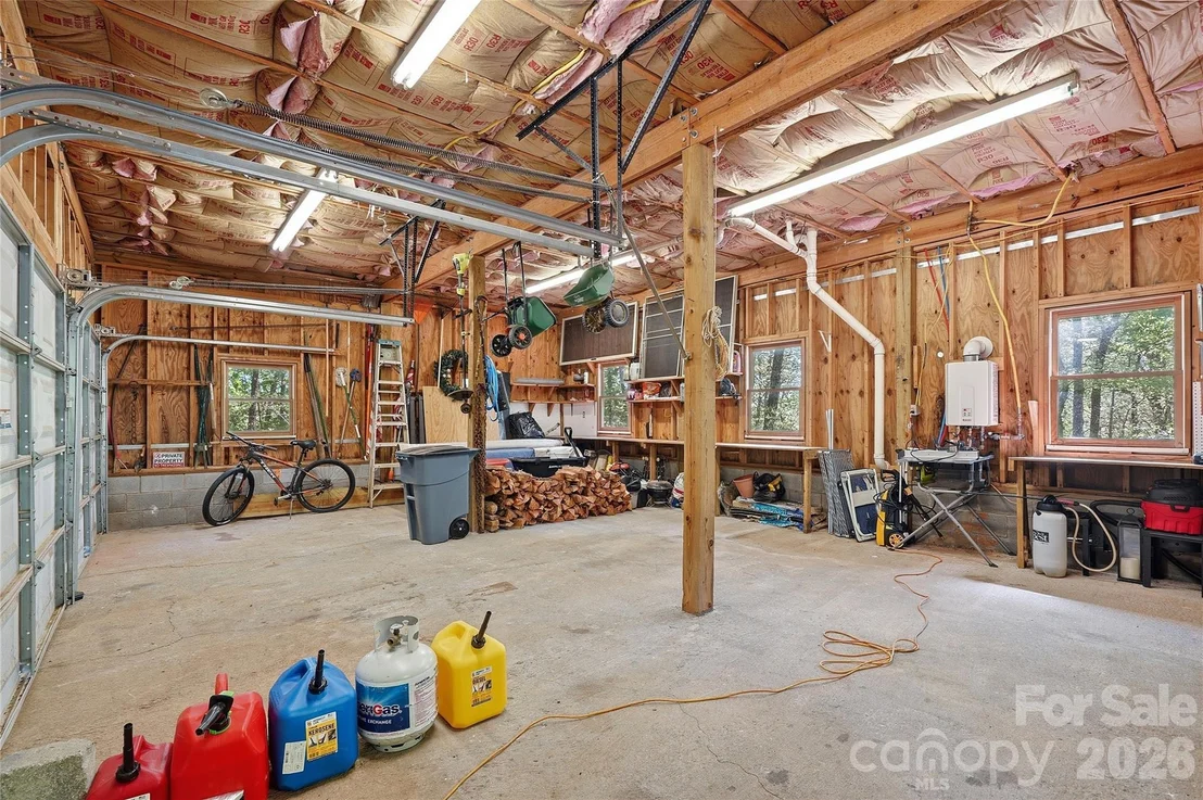 Photo of 723 N Highland Road