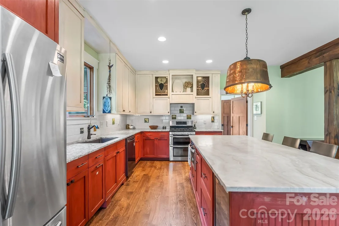 Photo of 3201 Donahue Drive