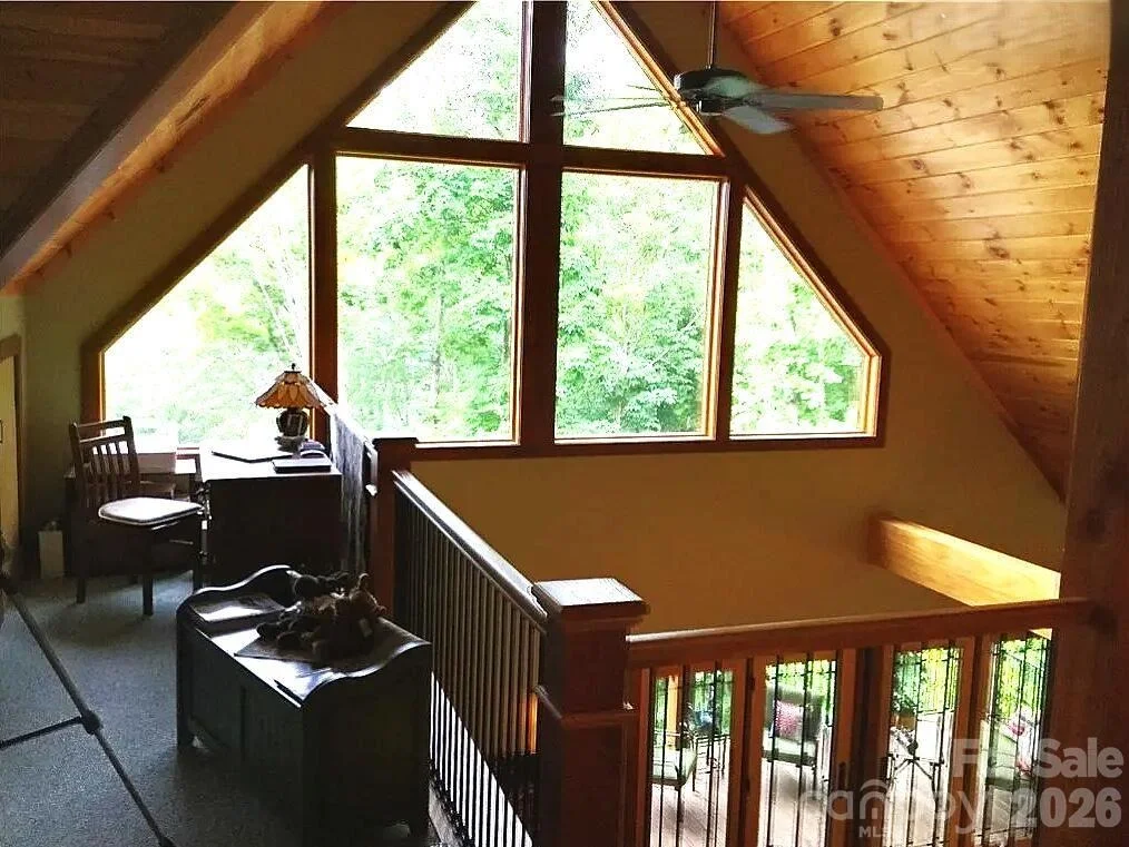 Photo of 811 Hemlock Drive