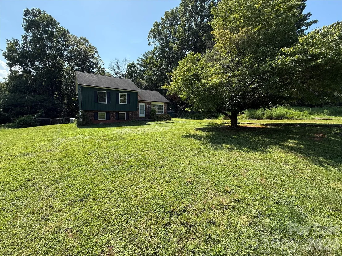 Photo of 3695 Commanche Court