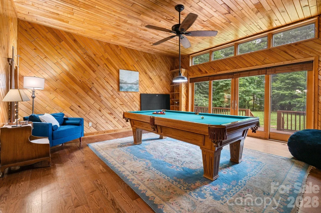 Photo of 633 Wilson Lane
