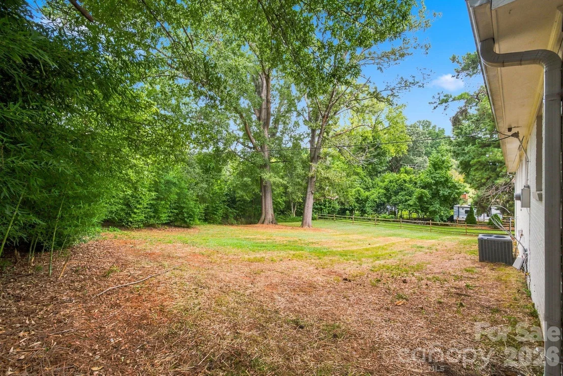 Photo of 656 Harrell Street