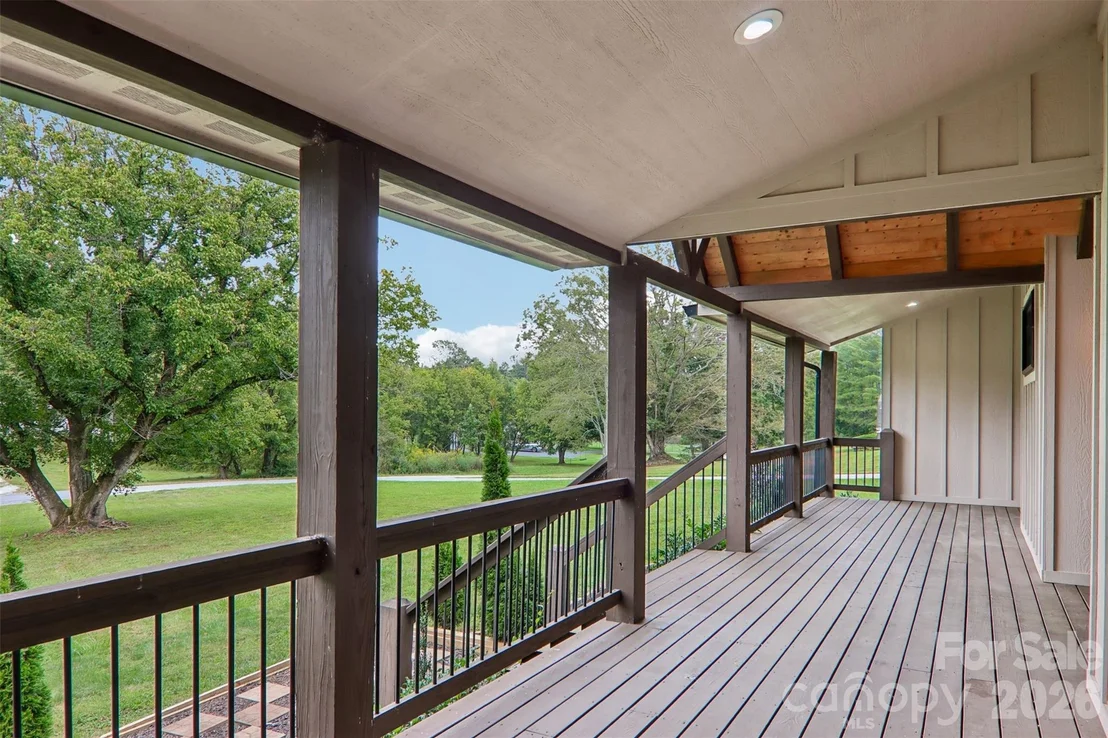 Photo of 157 Allen Drive