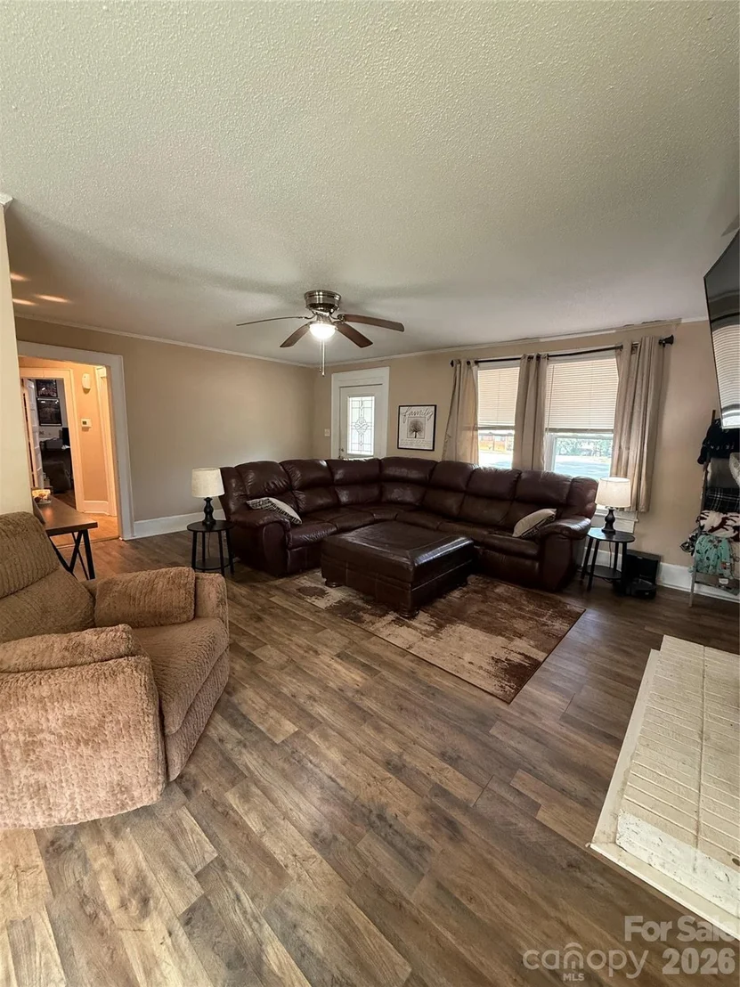 Photo of 1105 Fallston Road