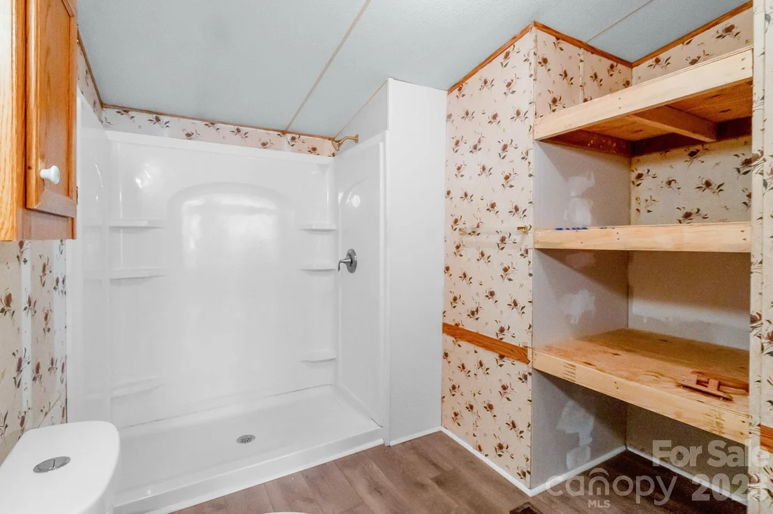 Photo of 185 Coot Sistare Road