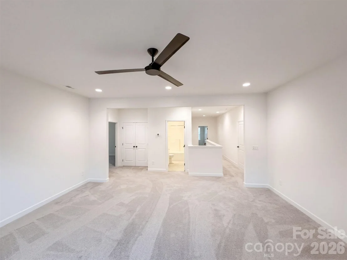Photo of 2591 Cornelius Place NW