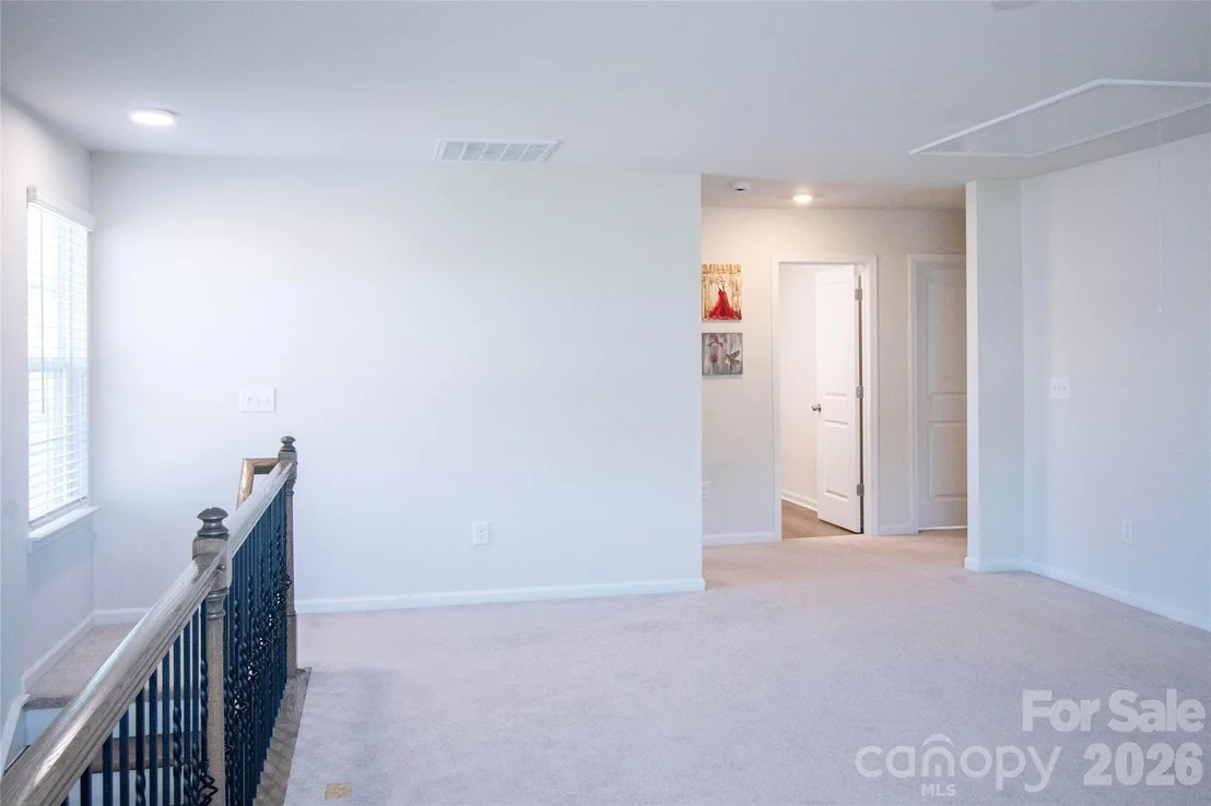 Photo of 341 Runner Stone Lane