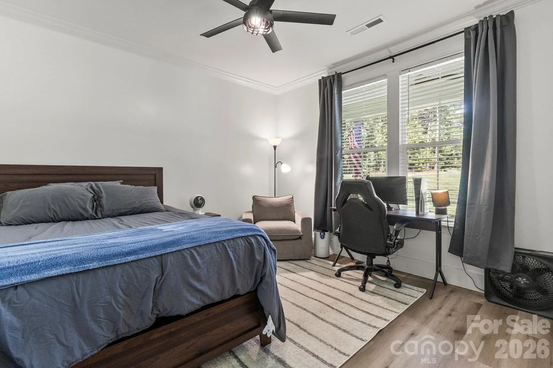 Photo of 1796 Cranwell Drive