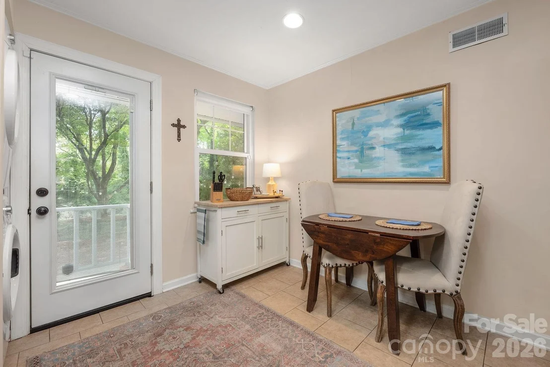 Photo of 4805 Murrayhill Road