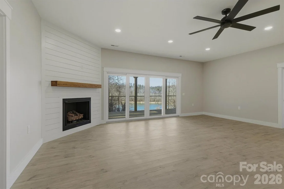 Photo of 291 Table Rock Trace NW