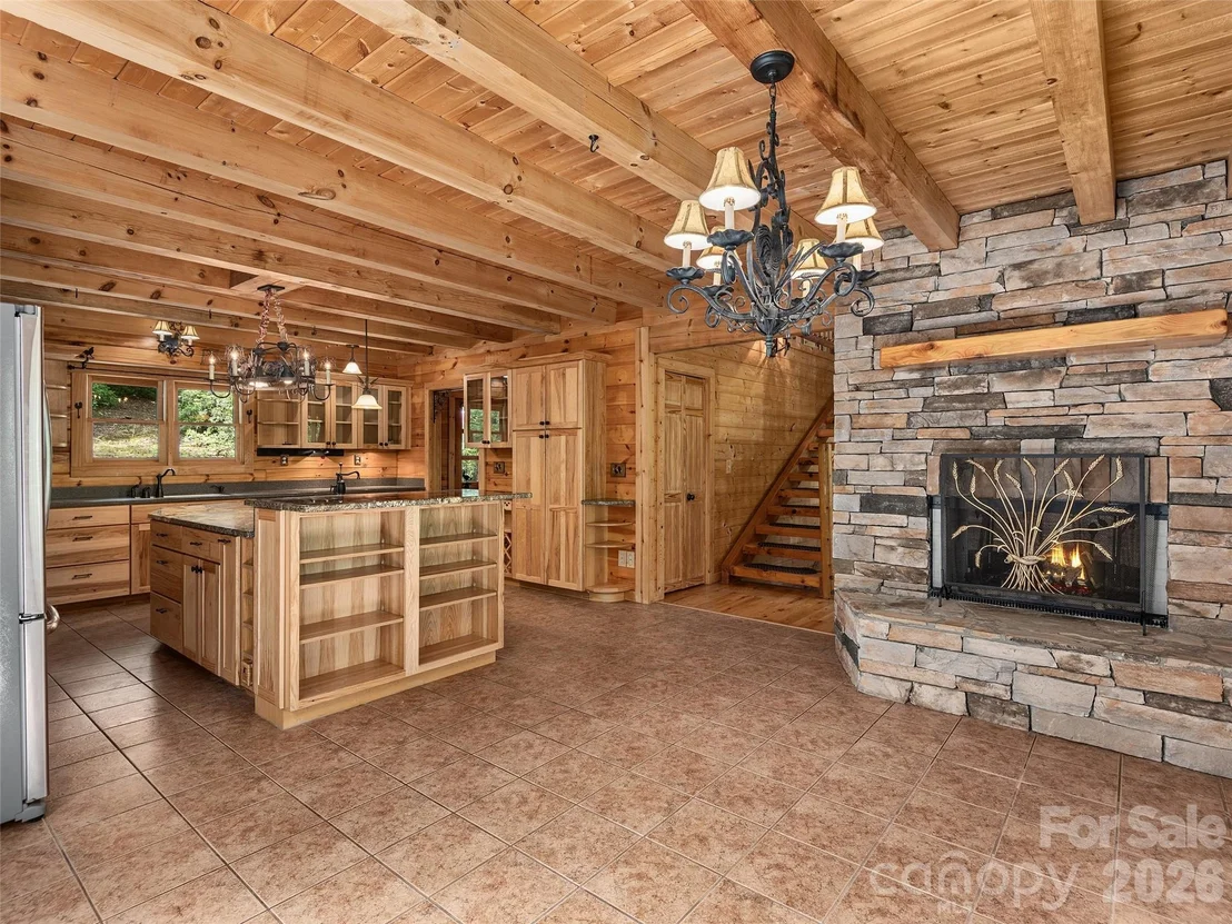 Photo of 413 Green Hills Road