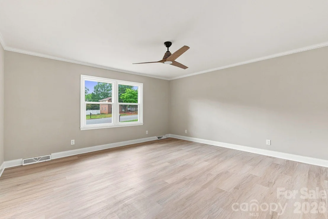 Photo of 656 Harrell Street
