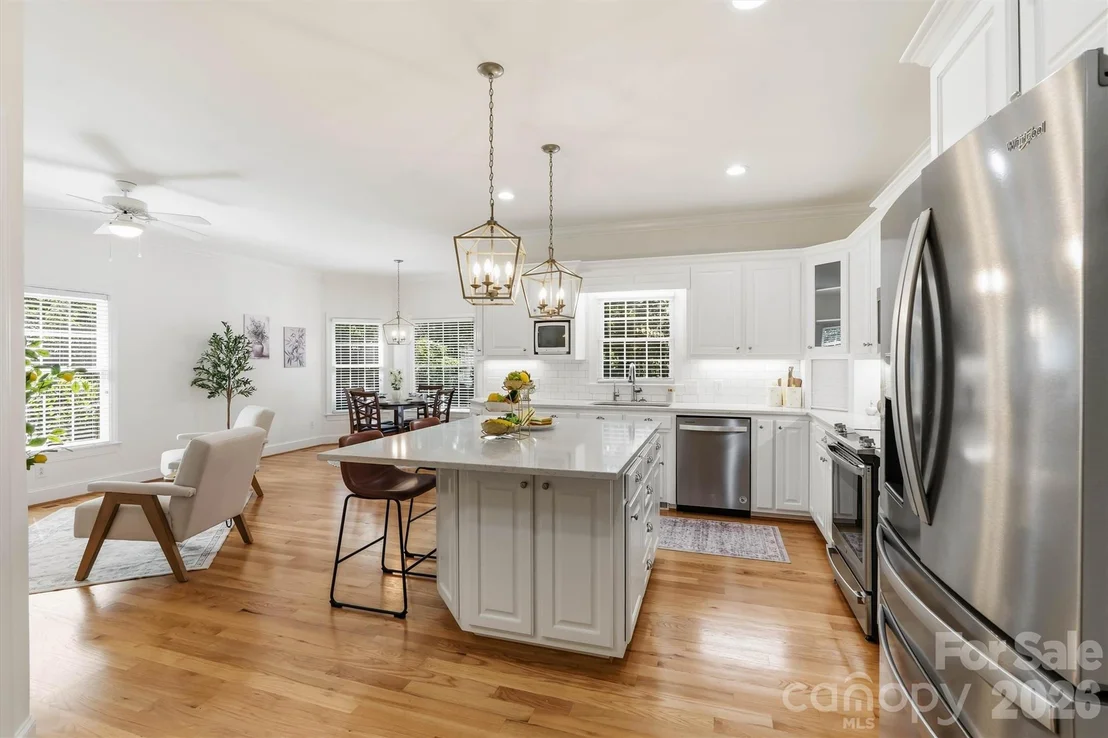 Photo of 675 Heather Drive