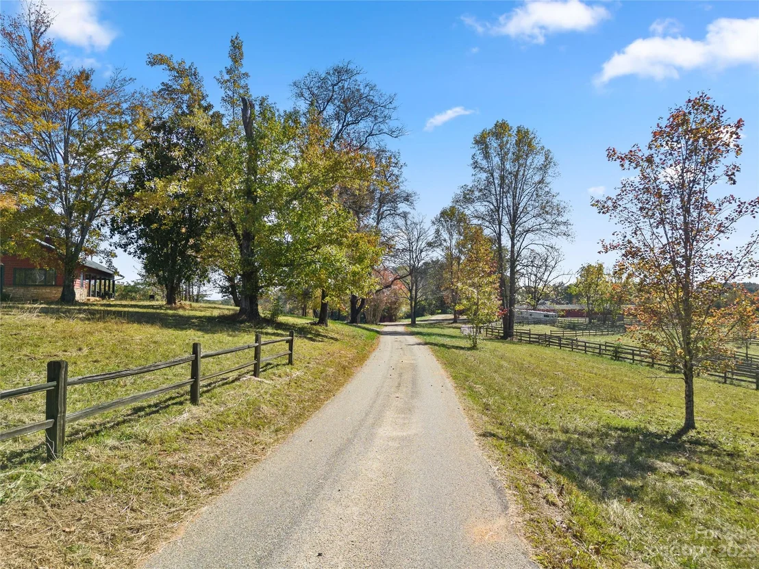 Photo of 1642 Smith Waldrop Road