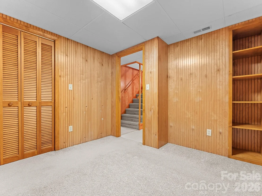 Photo of 220 Wingfield Way