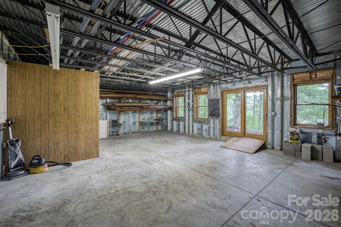 Photo of 5162 Beech Bluff Drive