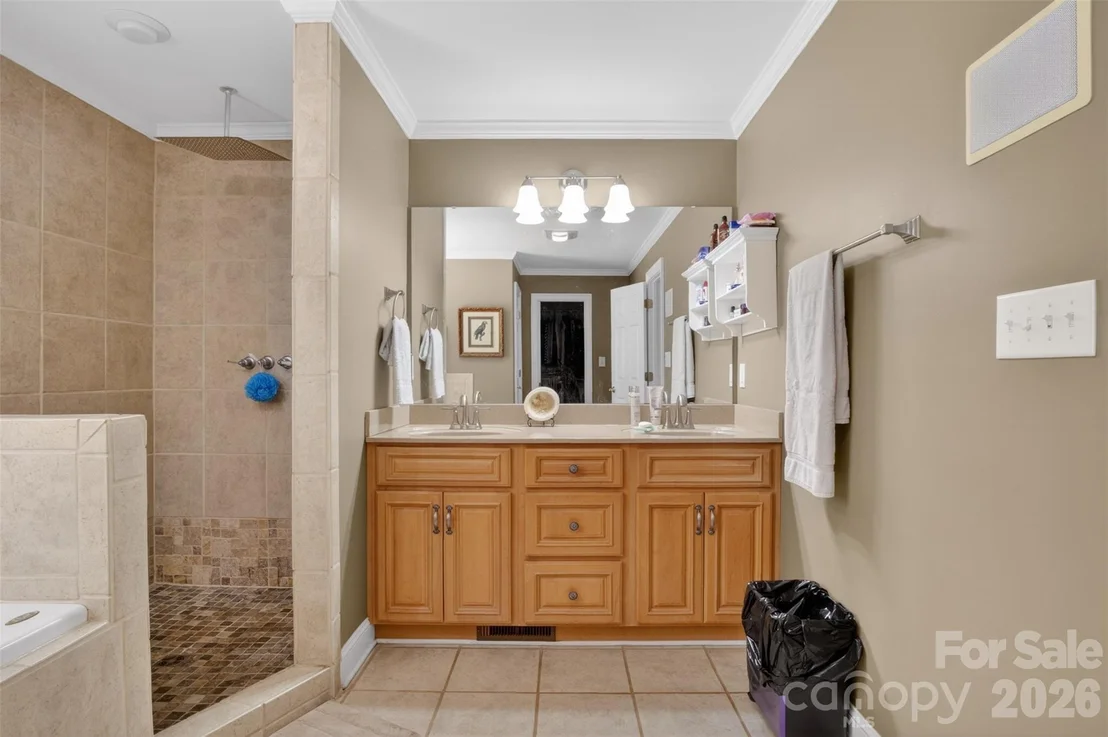 Photo of 8234 Dennis Road