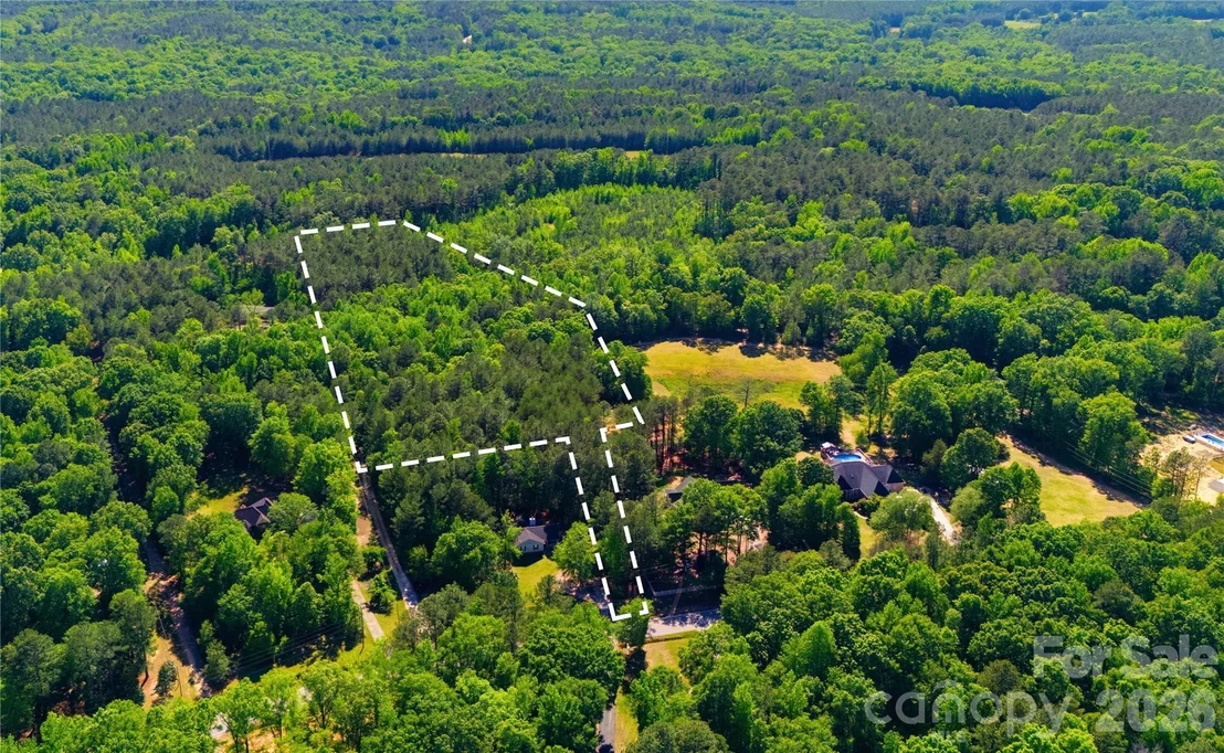 Photo of 417 Sessions Road