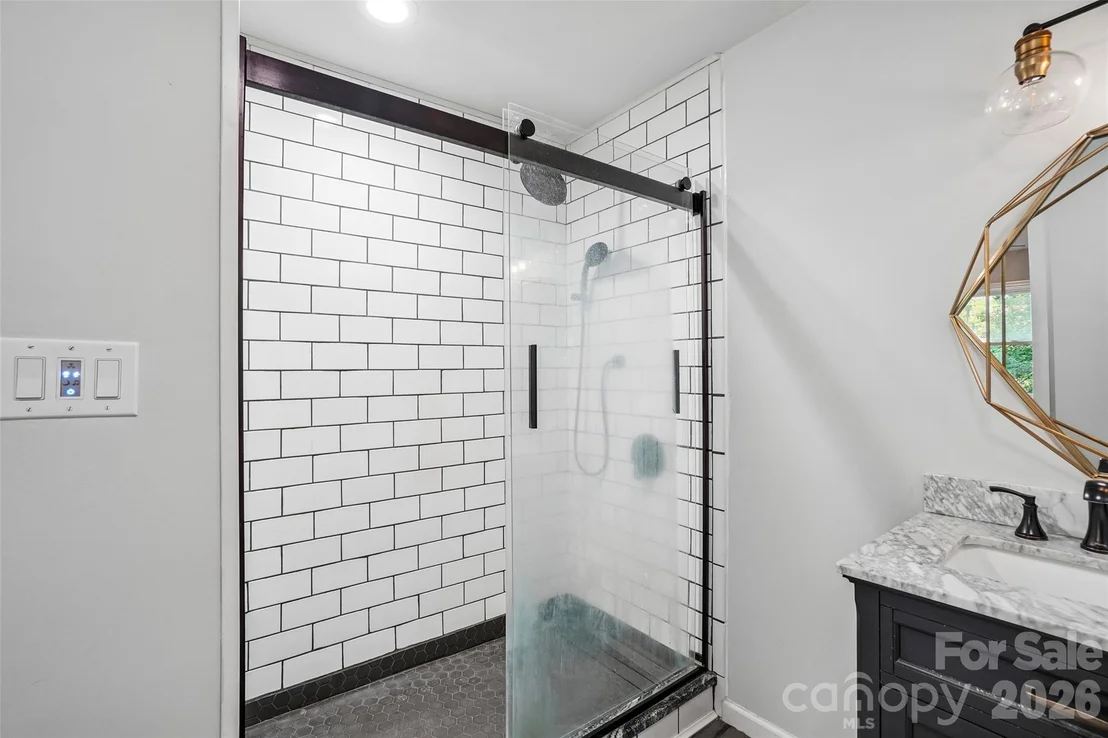 Photo of 19 Jupiter Heights