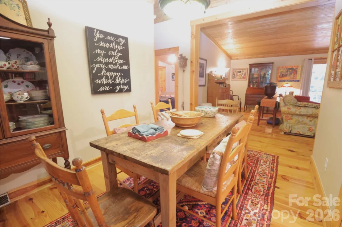 Photo of 141 Owl Haven Lane