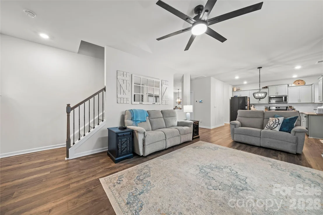 Photo of 7549 Stonehouse Drive