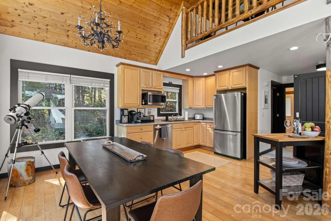 Photo of 19 Holly Crest Lane