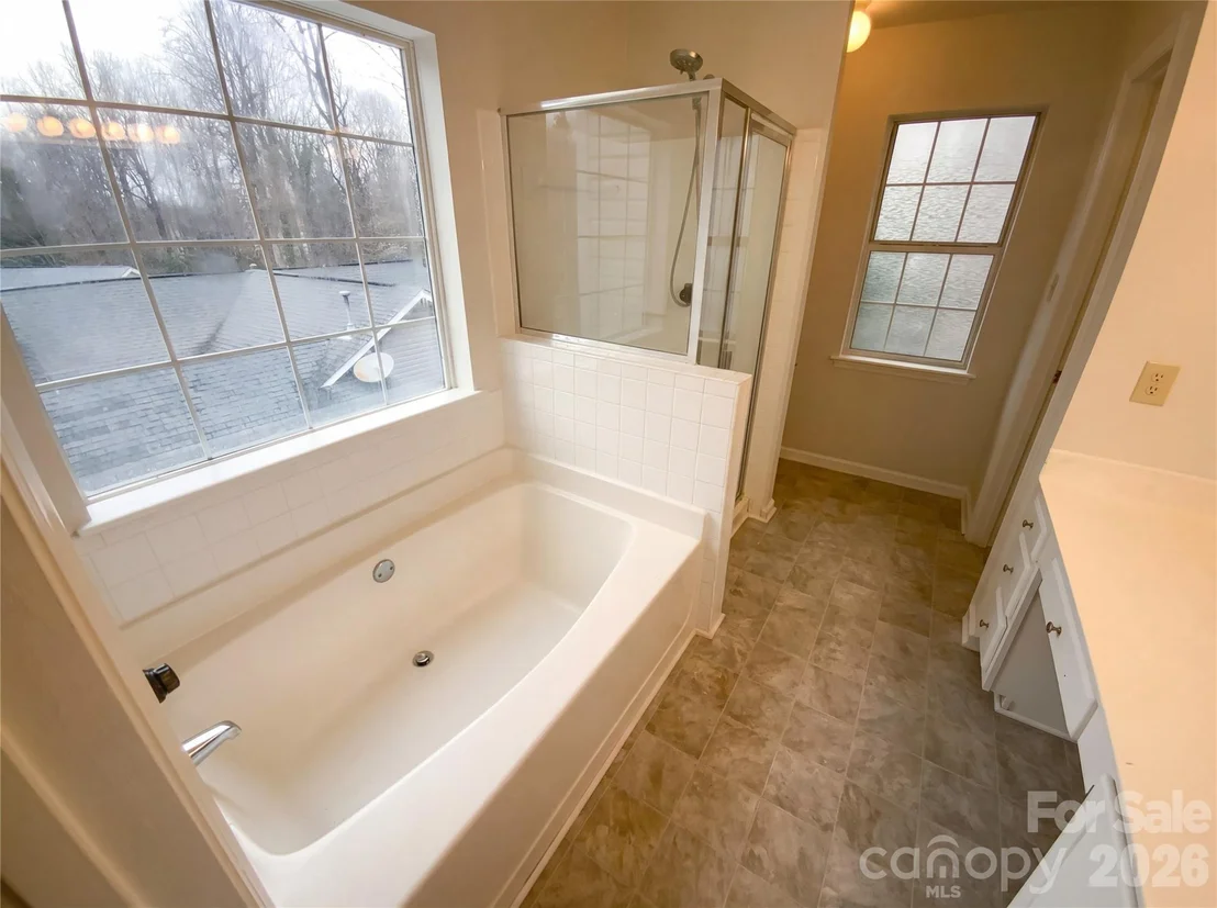 Photo of 5719 Rocbridge Lane