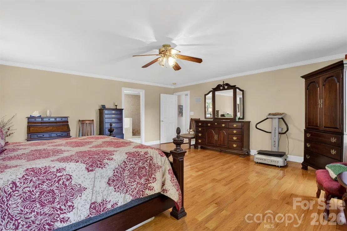 Photo of 8234 Dennis Road