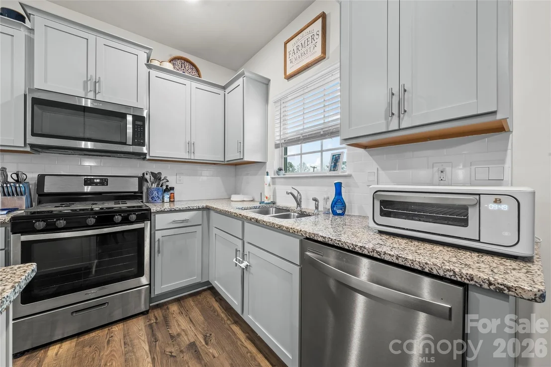 Photo of 7549 Stonehouse Drive